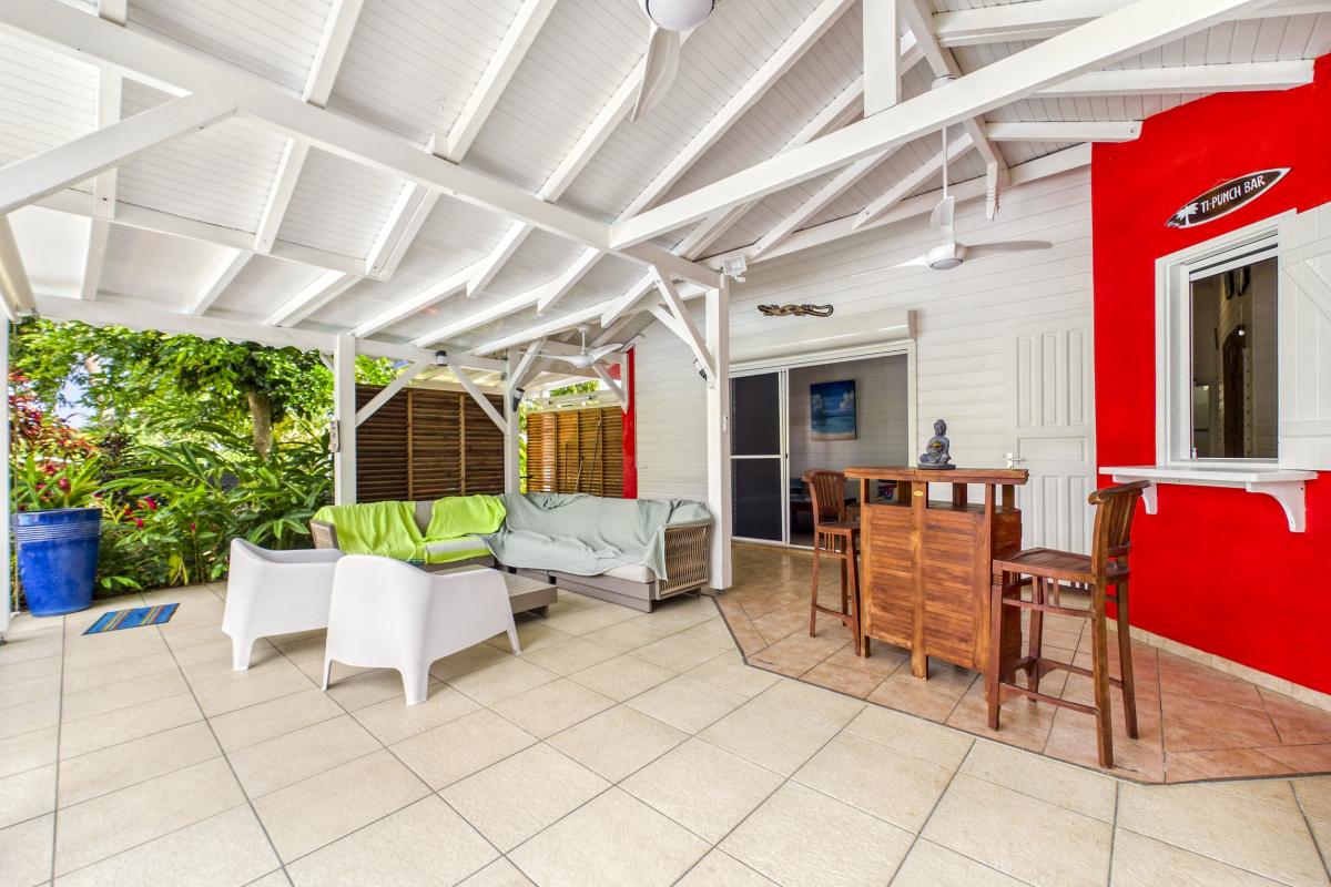 12.Location Villa piscine saint françois Guadeloupe_terrasse